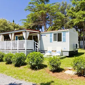 Üdülőpark Quality Mobile Homes In Kazela